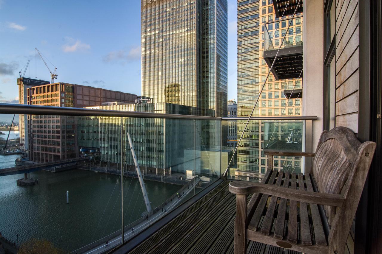 Canary Wharf - Corporate River View Apartments لندن المظهر الخارجي الصورة