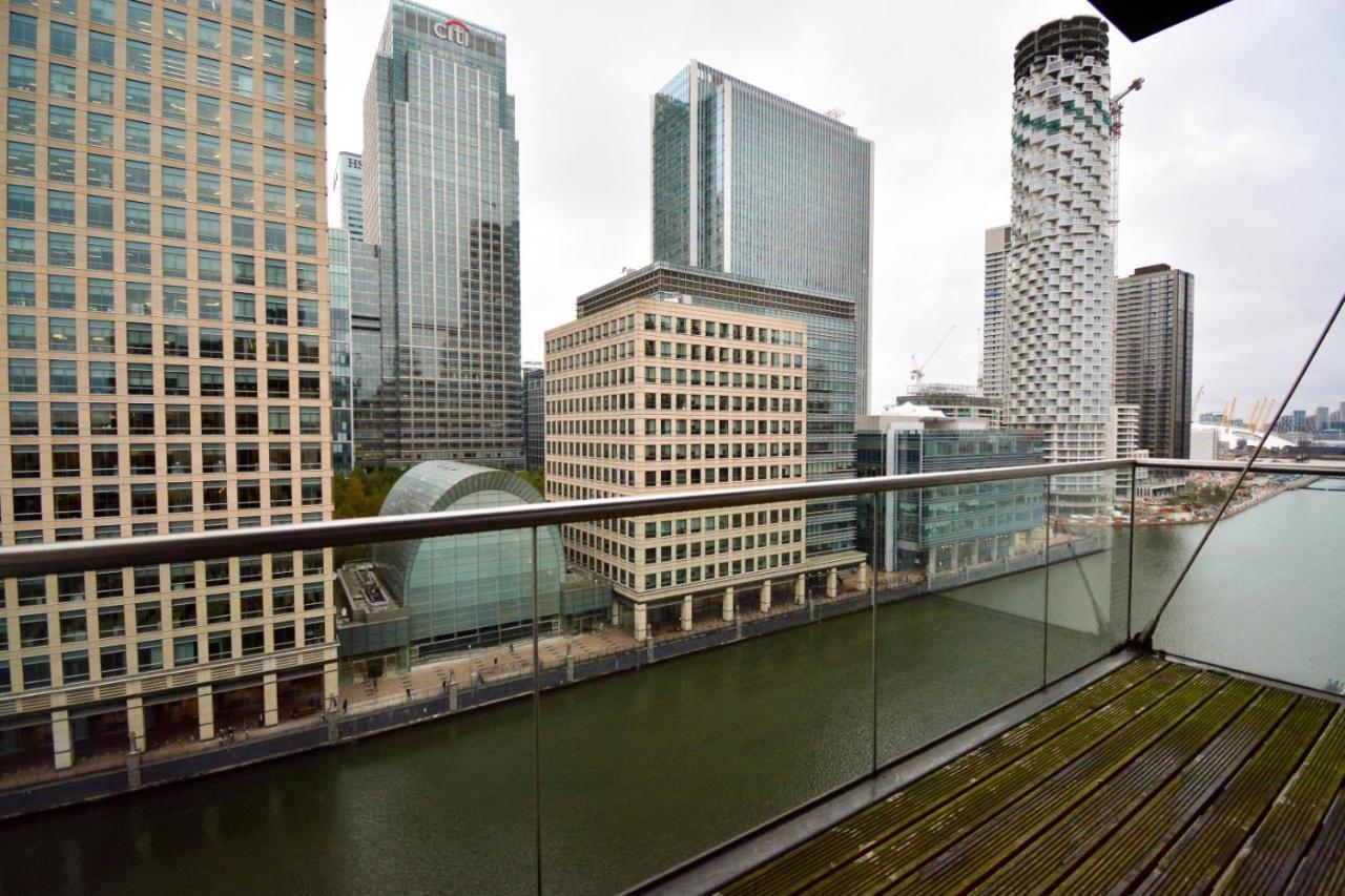 Canary Wharf - Corporate River View Apartments لندن المظهر الخارجي الصورة