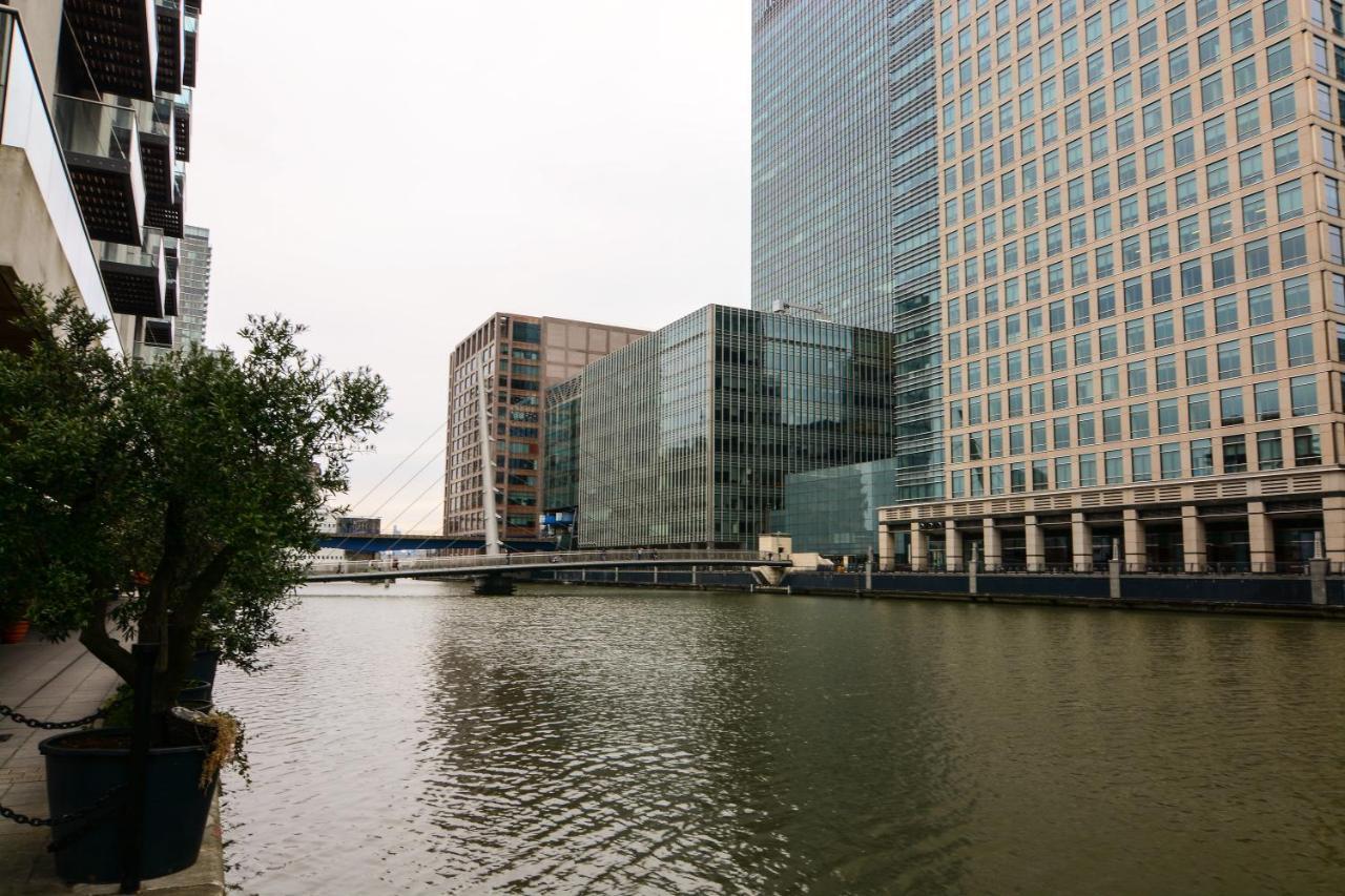 Canary Wharf - Corporate River View Apartments لندن المظهر الخارجي الصورة