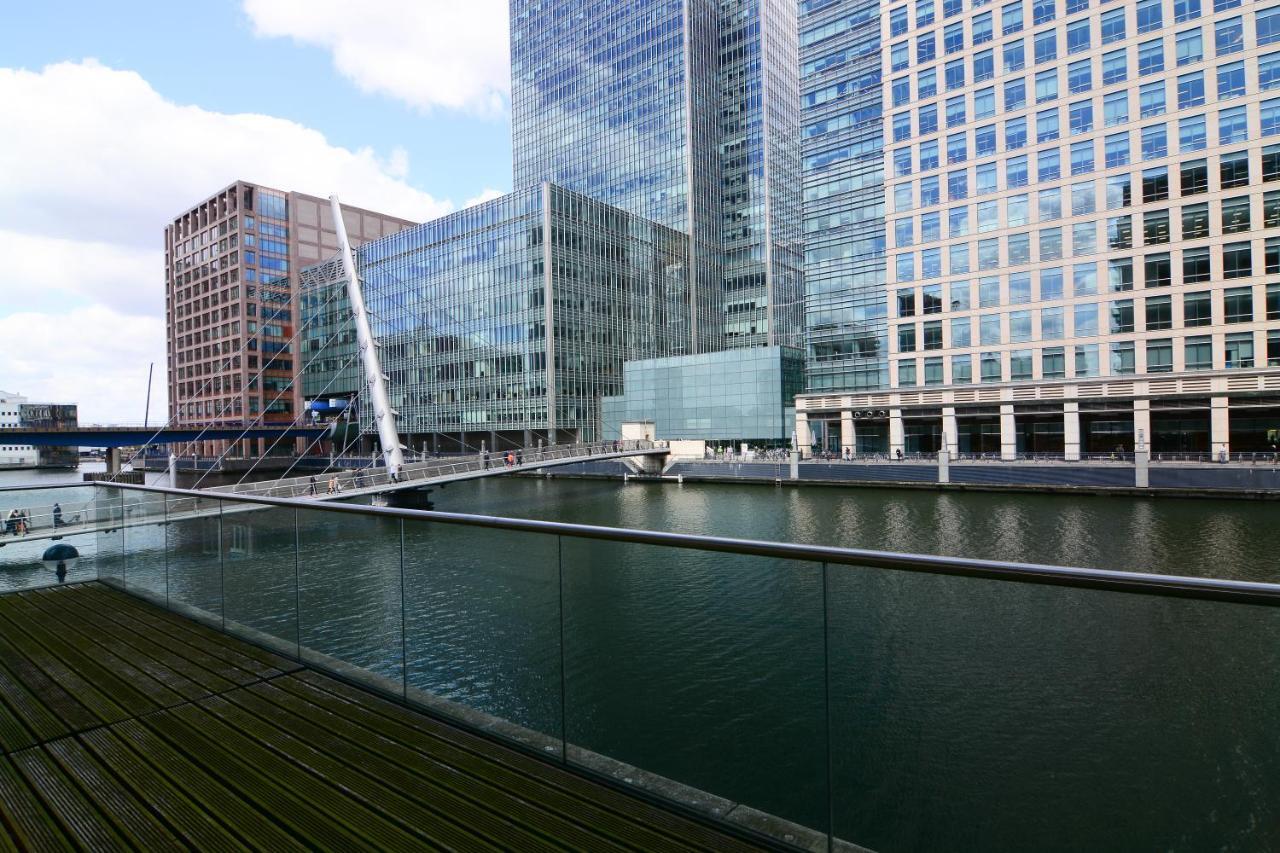 Canary Wharf - Corporate River View Apartments لندن المظهر الخارجي الصورة
