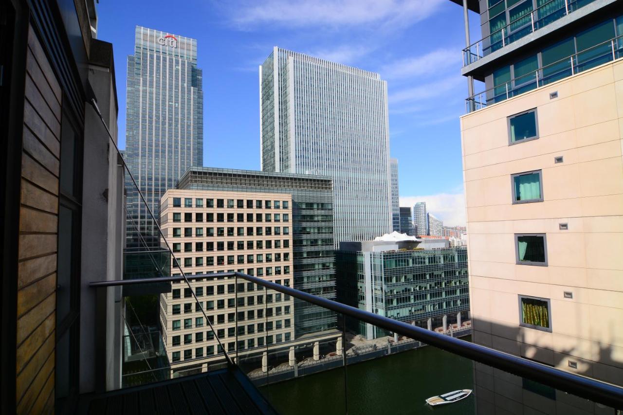 Canary Wharf - Corporate River View Apartments لندن المظهر الخارجي الصورة